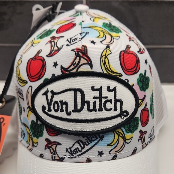 Von Dutch White Fruit And Logo Patch Trucker Hat - Picture 2 of 8